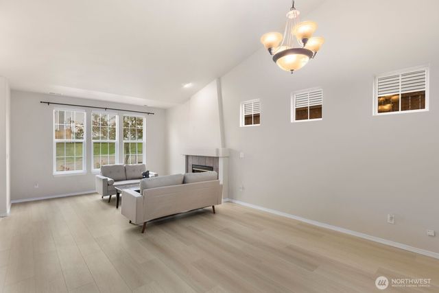 2727 151st Place SW, Lynnwood, WA 98087