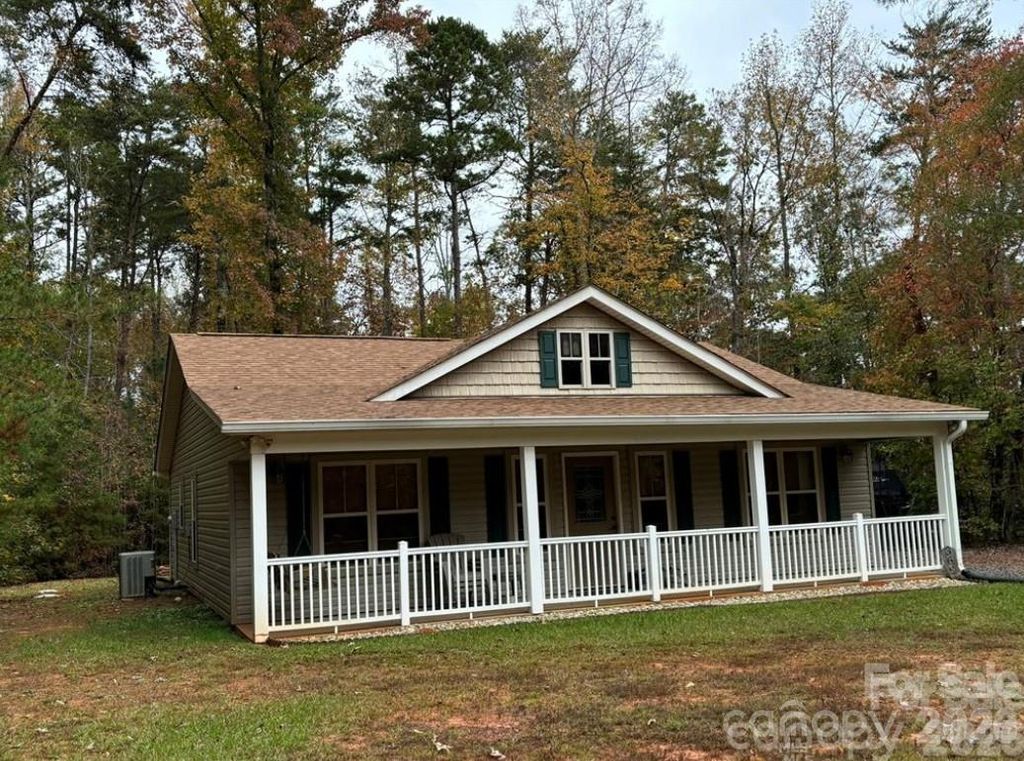 369 Pinecrest Circle, Troy, NC 27371