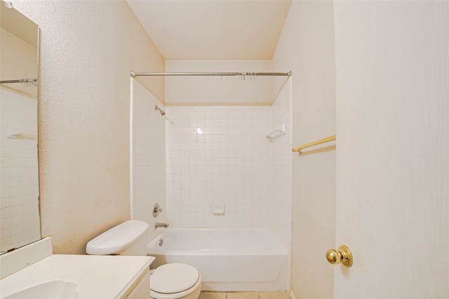 3946 Brandon Park Drive, Garland, TX 75044