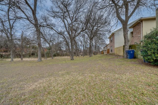 3946 Brandon Park Drive, Garland, TX 75044
