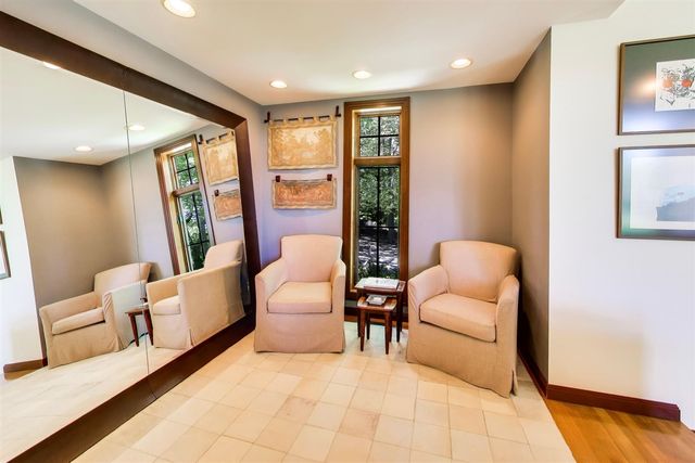 2287 Autumn Ridge, Saint Joseph, MI 49085