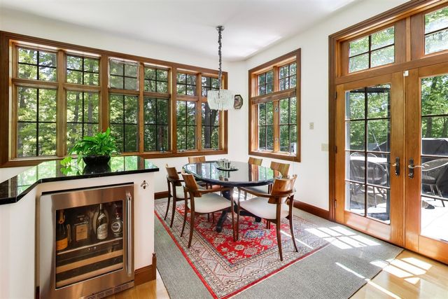2287 Autumn Ridge, Saint Joseph, MI 49085