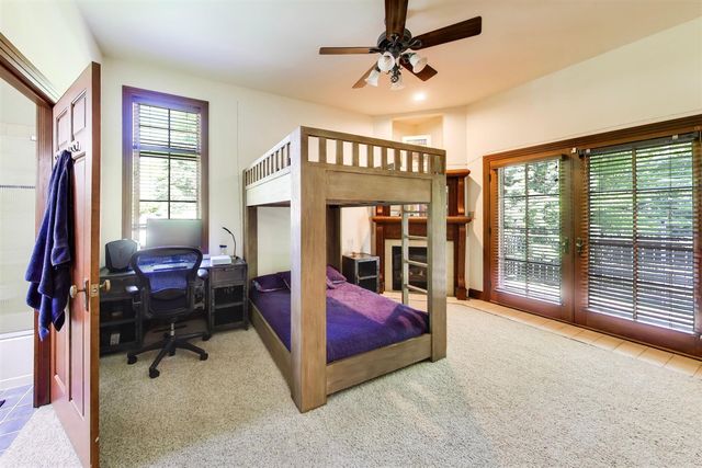2287 Autumn Ridge, Saint Joseph, MI 49085