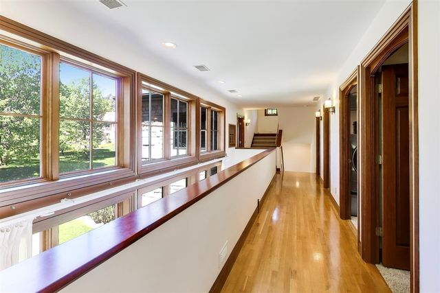 2287 Autumn Ridge, Saint Joseph, MI 49085