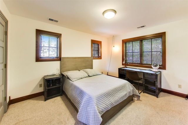 2287 Autumn Ridge, Saint Joseph, MI 49085
