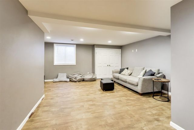 2287 Autumn Ridge, Saint Joseph, MI 49085