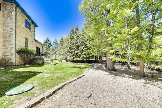 2287 Autumn Ridge, Saint Joseph, MI 49085
