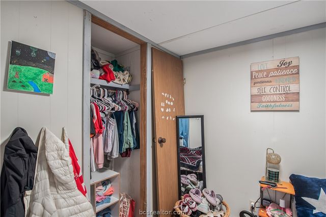 497 Blackberry Road, Somerville, TX 77879