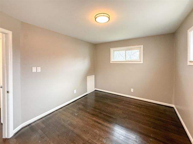 22203 Logue Avenue, Warren, MI 48091