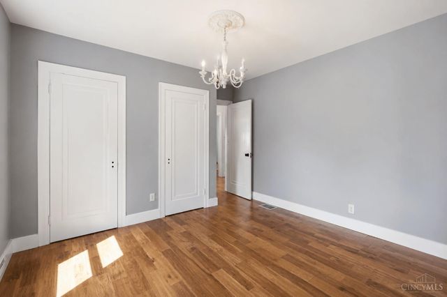 3605 E Galbraith Road, Amberley, OH 45236
