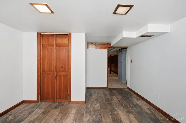 3605 E Galbraith Road, Amberley, OH 45236
