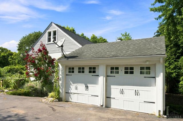 3605 E Galbraith Road, Amberley, OH 45236