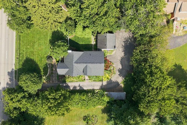 3605 E Galbraith Road, Amberley, OH 45236