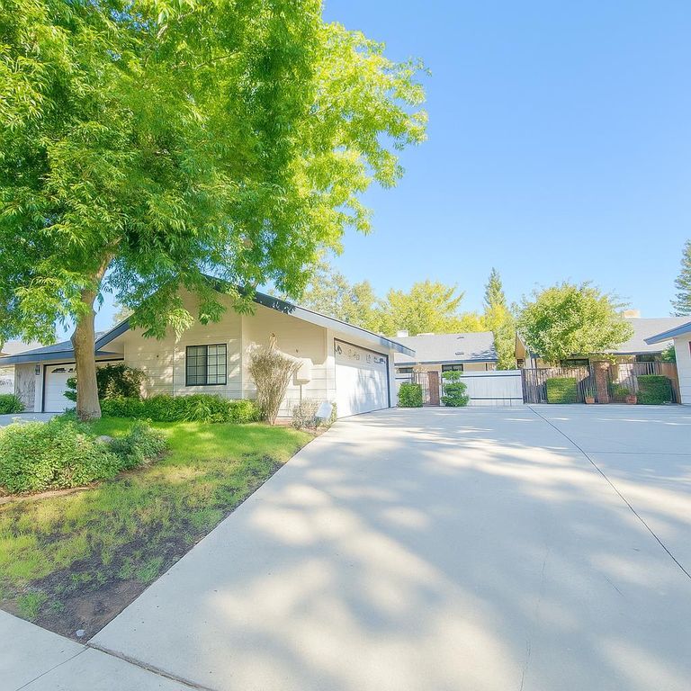 Image 1 of property listing at 3644 W Beechwood Avenue, Fresno, CA 93711