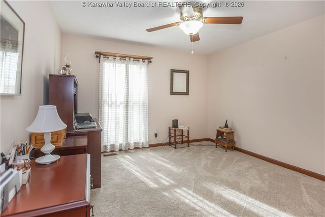 97 Willowood Circle, Hurricane, WV 25526