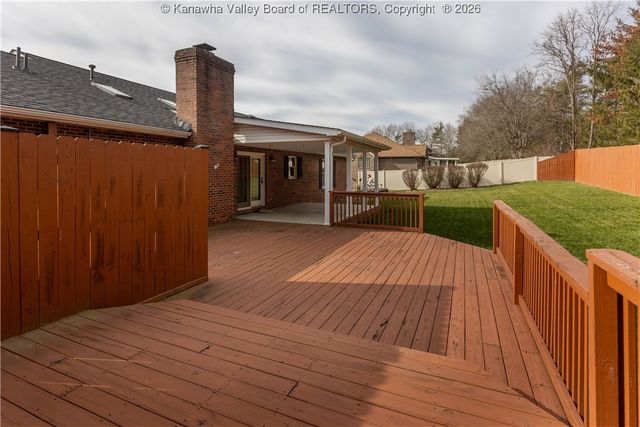 97 Willowood Circle, Hurricane, WV 25526