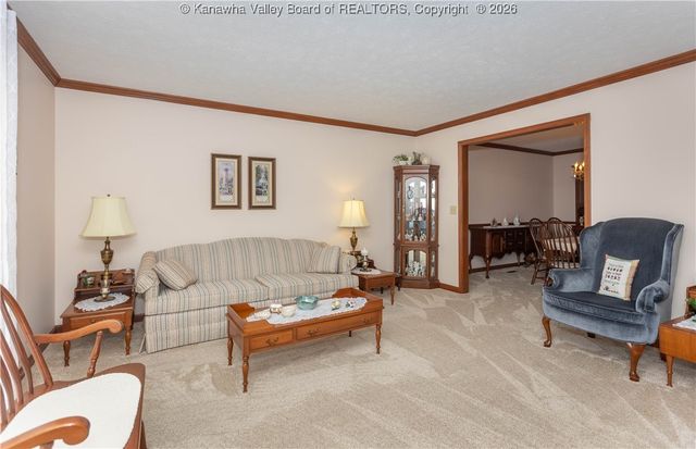 97 Willowood Circle, Hurricane, WV 25526