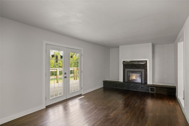 817 Roberts Terrace, Marshalltown, IA 50158