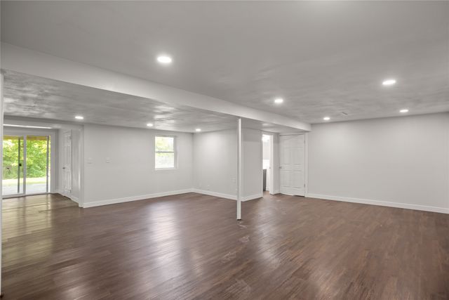 817 Roberts Terrace, Marshalltown, IA 50158