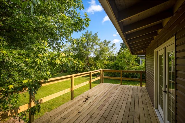 817 Roberts Terrace, Marshalltown, IA 50158