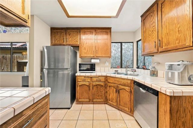 7708 Angoras Court, Bakersfield, CA 93308