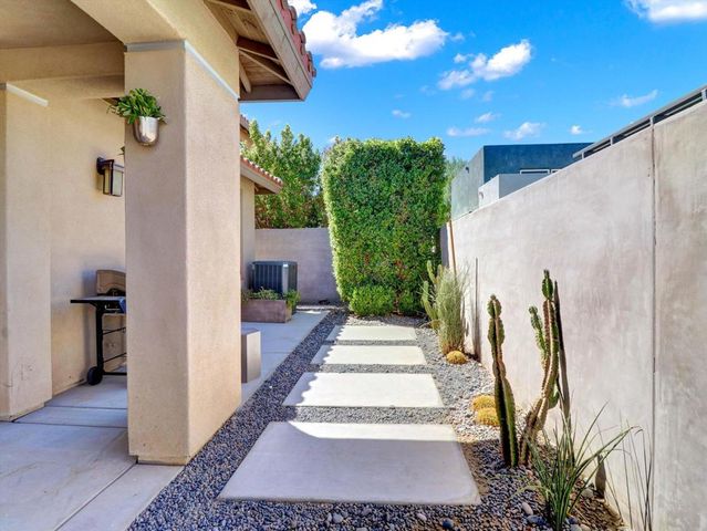74395 Millennia Way, Palm Desert, CA 92211