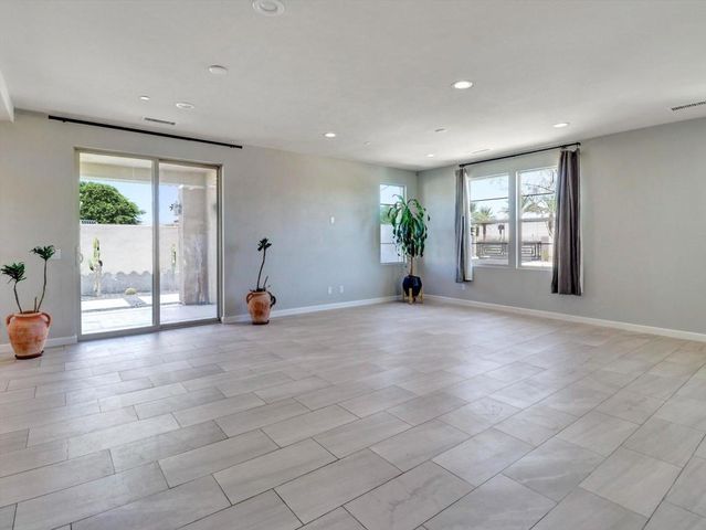 74395 Millennia Way, Palm Desert, CA 92211