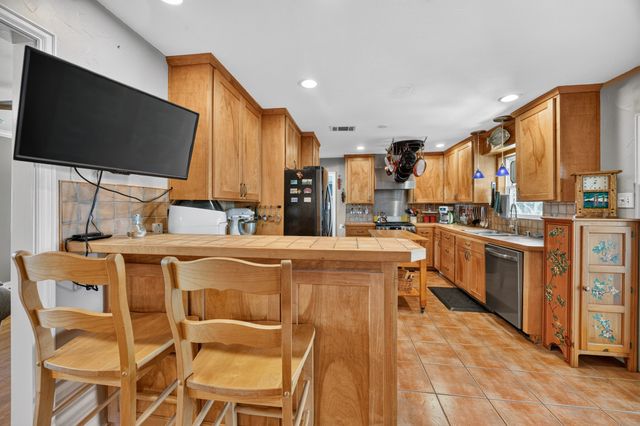 9840 Twin Creek Drive, Dallas, TX 75228