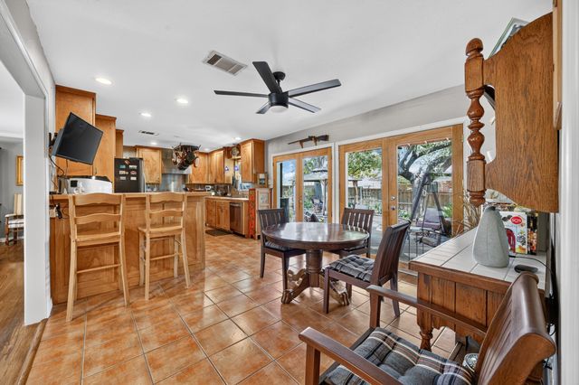 9840 Twin Creek Drive, Dallas, TX 75228