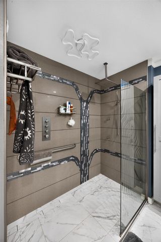 9840 Twin Creek Drive, Dallas, TX 75228