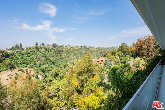 1441 Summitridge Drive, Beverly Hills, CA 90210