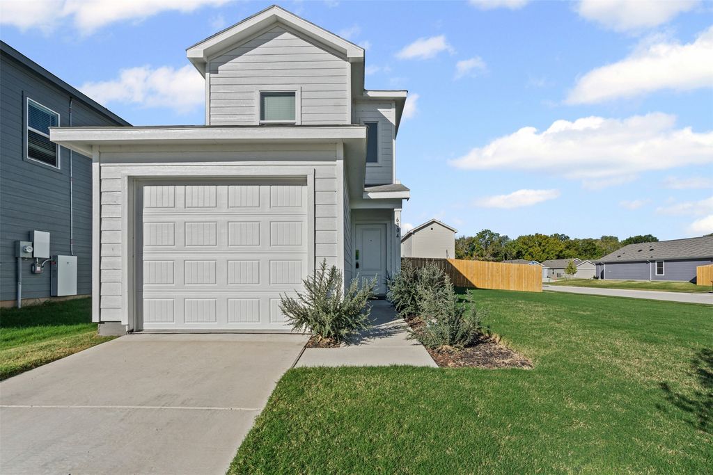 6804 Bramblewood Drive, Princeton, TX 75407