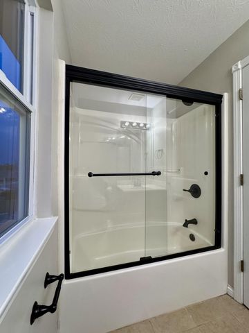 2977 Holly Hill Drive, Burlington, KY 41005