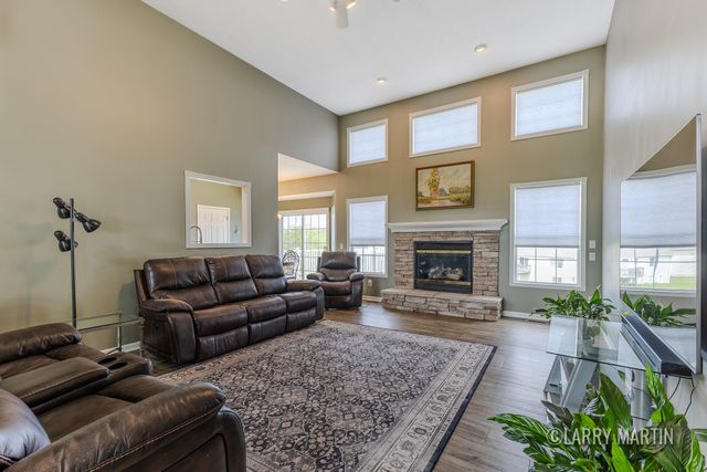 4131 Ayrshire Drive Sw, City Of Wyoming, MI 49418