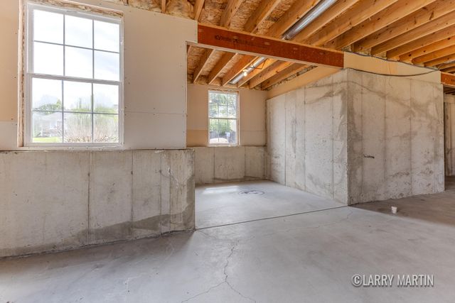 4131 Ayrshire Drive Sw, City Of Wyoming, MI 49418