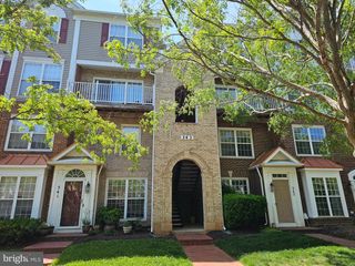 343-C FALLSGROVE DR #47, Rockville, MD 20850