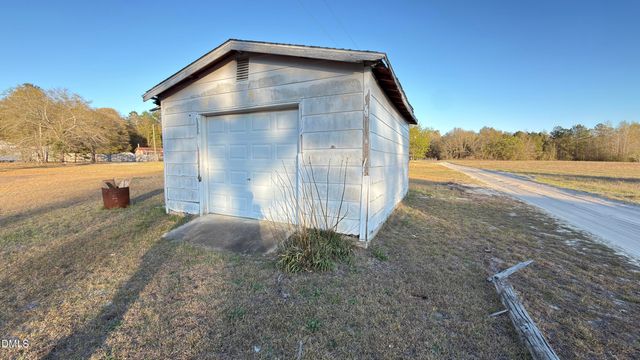 4803 Tabor Church Road, Fayetteville, NC 28312