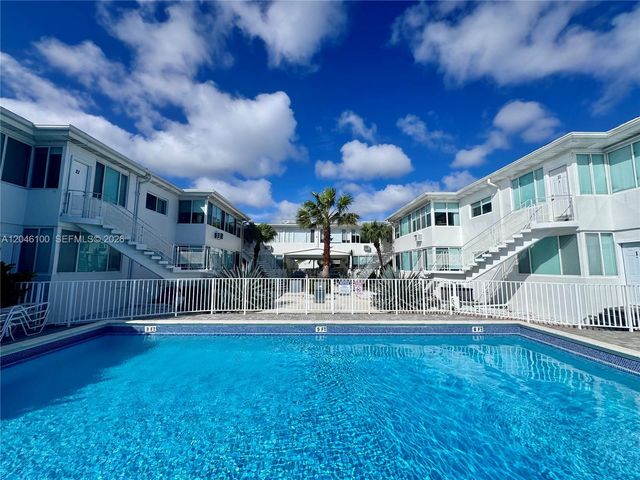 1830 S Treasure Dr 21, North Bay Village, FL 33141