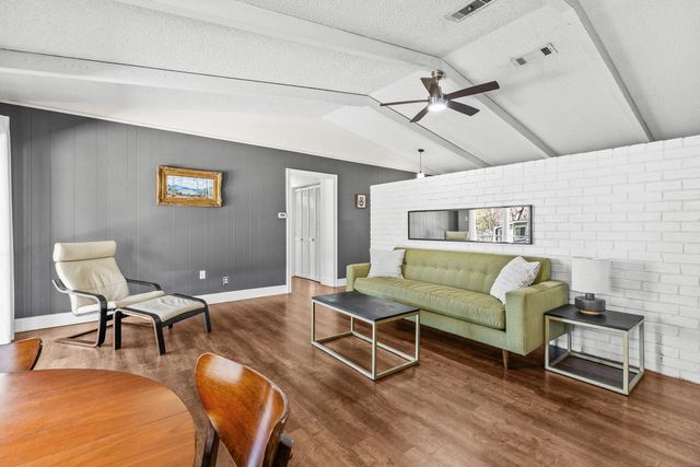 1906 Parkside LN, Austin, TX 78745