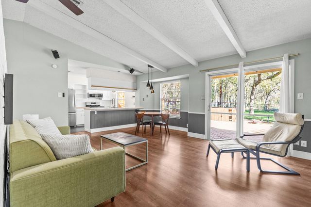 1906 Parkside LN, Austin, TX 78745