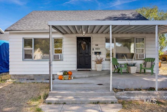 166 Carney St, Twin Falls, ID 83301