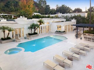 505 EVELYN Place, Beverly Hills, CA 90210