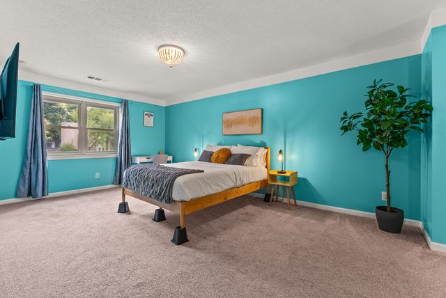 3031 GAINSBOROUGH CV, Lakeland, TN 38002