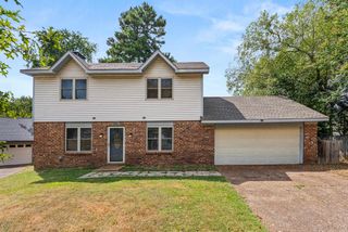 3031 GAINSBOROUGH CV, Lakeland, TN 38002