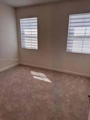 2444 SE 29th St 0, Homestead, FL 33035
