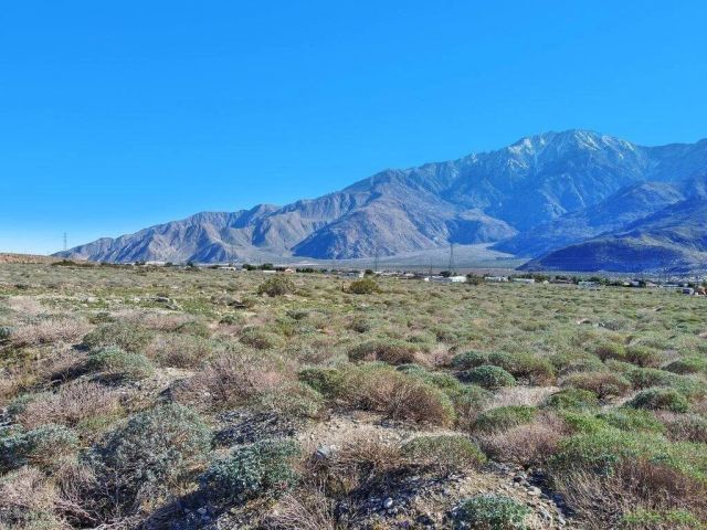 6 Rockview, Whitewater, CA 92282