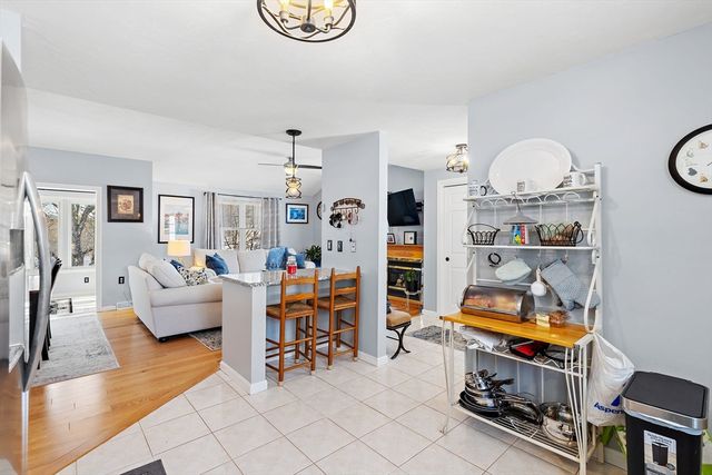 58 Brookbend Way E 58, East Bridgewater, MA 02333