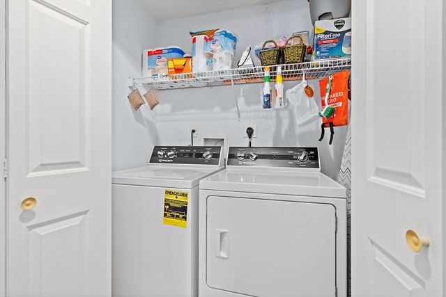 58 Brookbend Way E 58, East Bridgewater, MA 02333