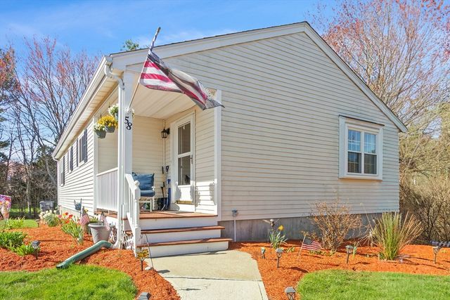 58 Brookbend Way E 58, East Bridgewater, MA 02333