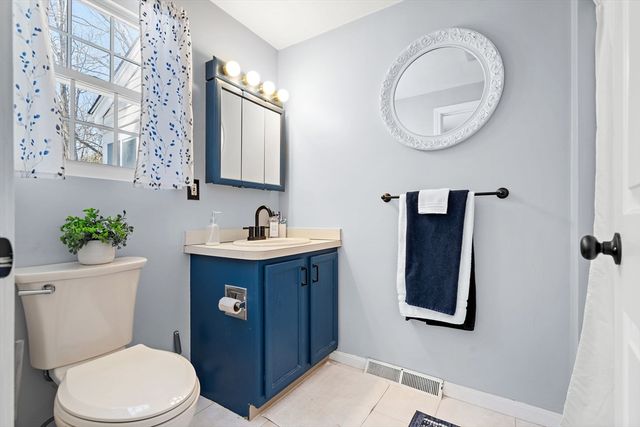 58 Brookbend Way E 58, East Bridgewater, MA 02333